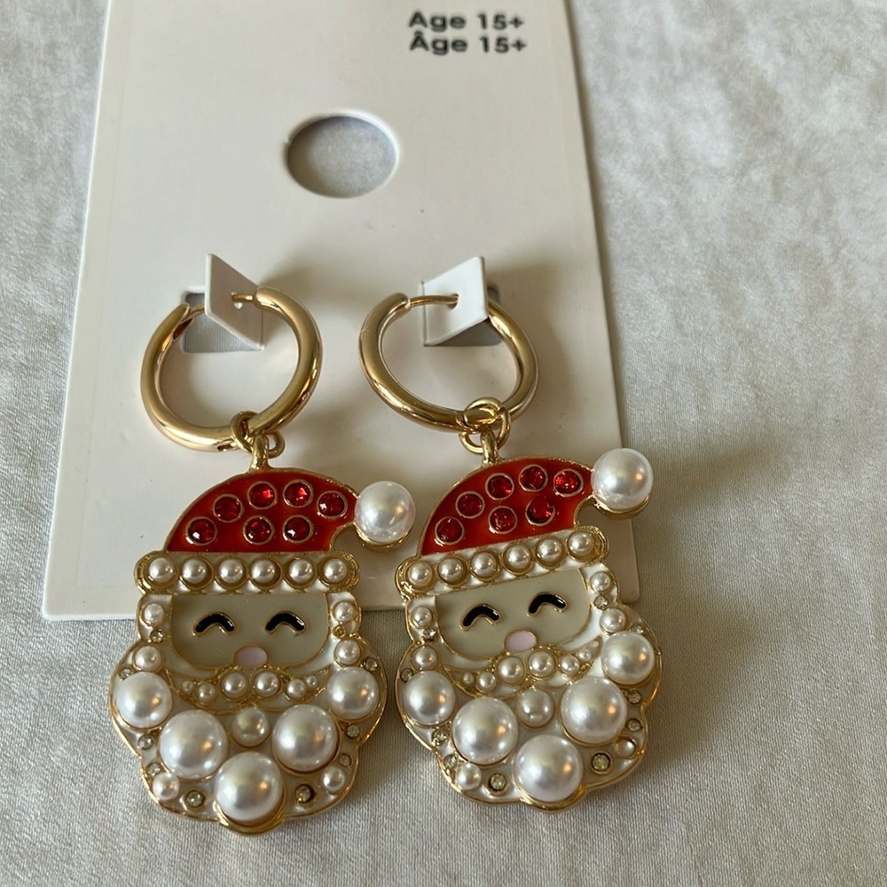 GAP: Gold Tone Festive Santa Hoop Earrings- Faux Pearls